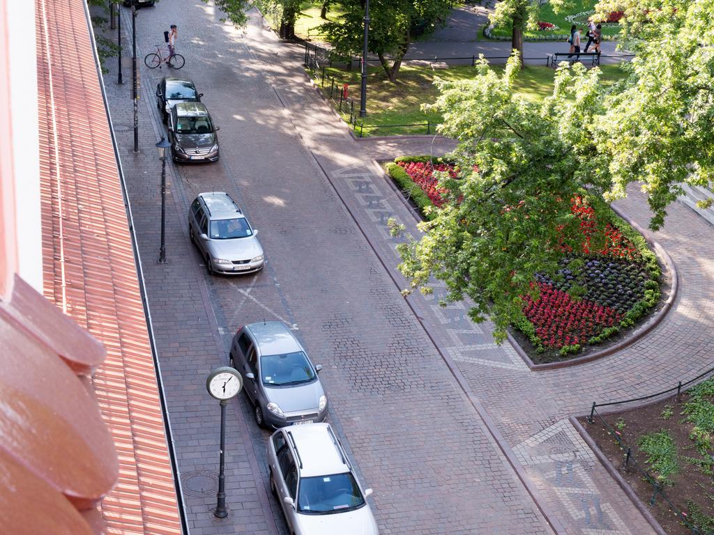 Antique Apartments Plac Szczepanski Krakow Exterior photo